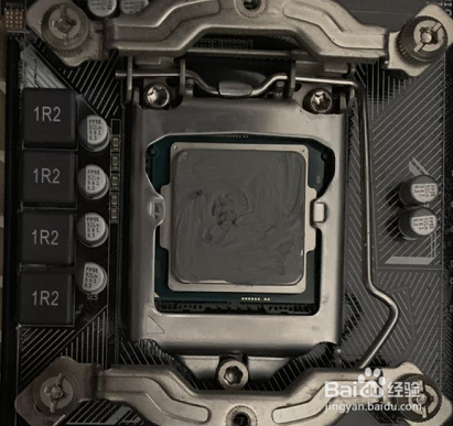 台式机如何更换CPU？