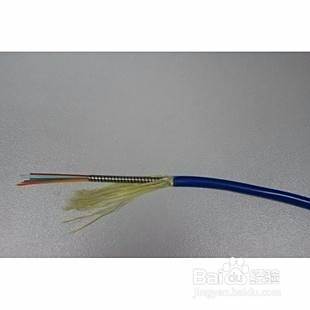 光纤如何接入交换机