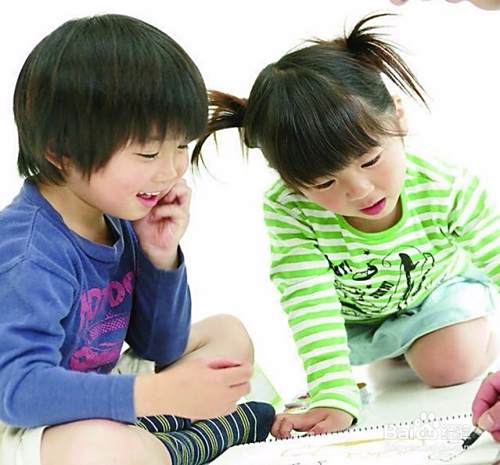 如何教育学龄前的宝宝？