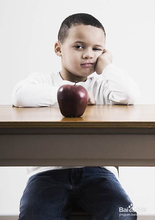 学龄前的孩子如何教育？
