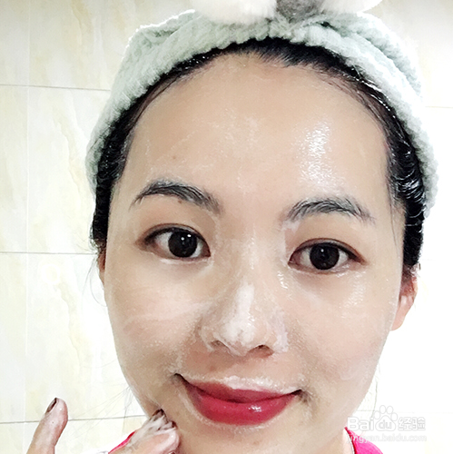 睡前脸部拍打有什么美容好处