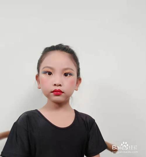 儿童化妆教程