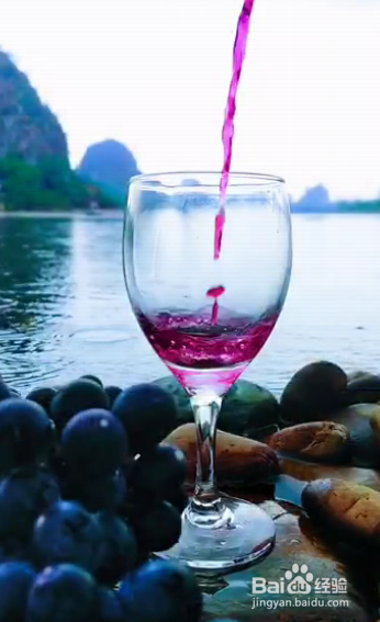 如何自己酿制葡萄酒？