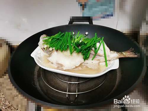 如何制作家常菜鲈鱼