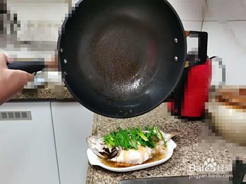 如何制作家常菜鲈鱼