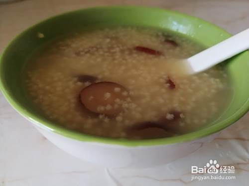 好喝的小米红枣粥