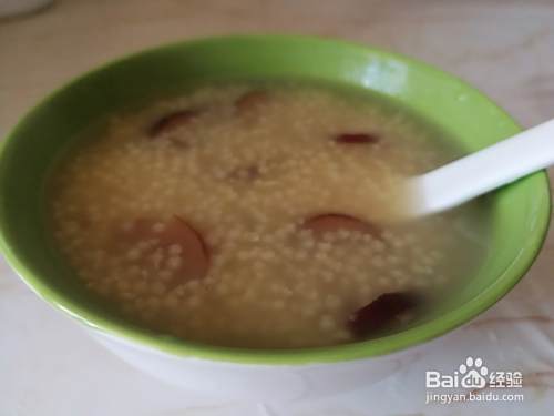 好喝的小米红枣粥