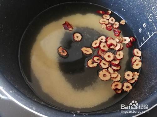 好喝的小米红枣粥