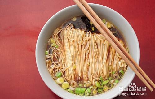 减肥不吃主食真的好吗?