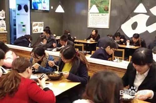 小吃怎么加盟