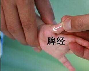 如何用小儿推拿调理宝宝咳嗽