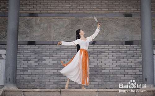 学舞蹈，如何把感情融入舞蹈？