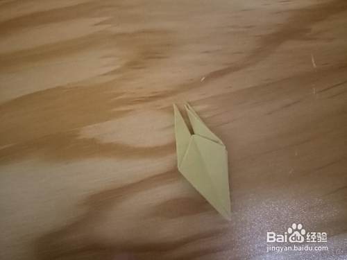 怎么样快速的叠一个千纸鹤？