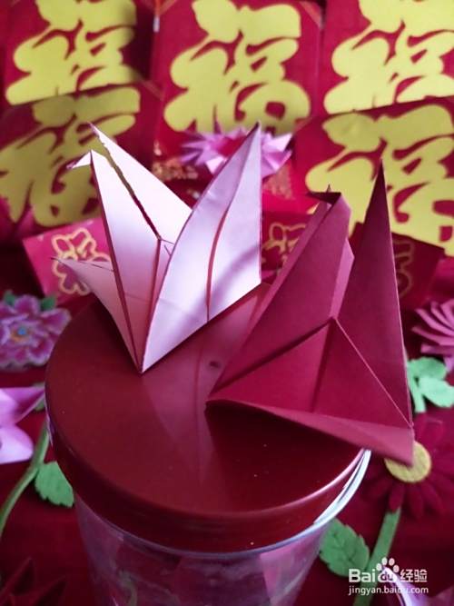 艺术馆：漂亮的千纸鹤。
