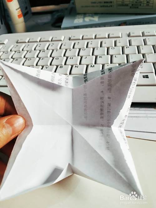 手工折纸千纸鹤怎么叠？