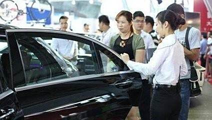 到底是买新车，还是买二手车？