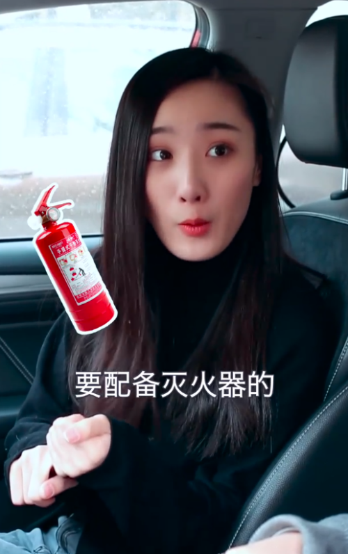 买新车时随车配件有什么？