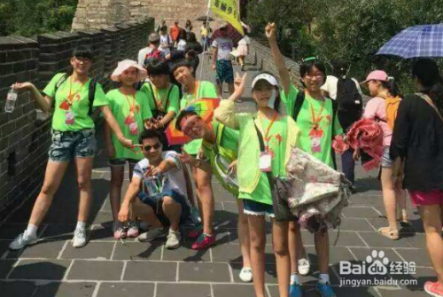 跟团旅游好还是自己旅游好？