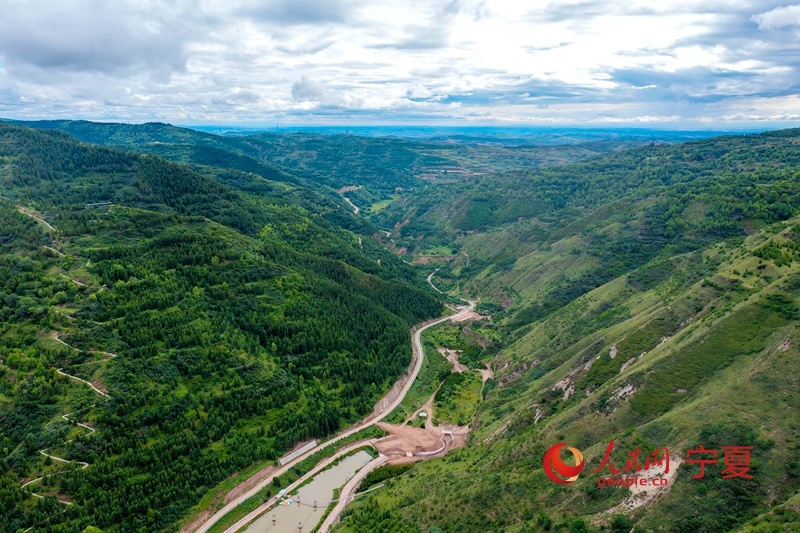 行进中国｜六盘山下：“四好农村路” 串起好生活