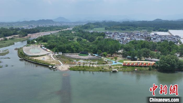 （乡村行·看振兴）黄山屯溪：昔日河滩荒地变身“网红打卡地”