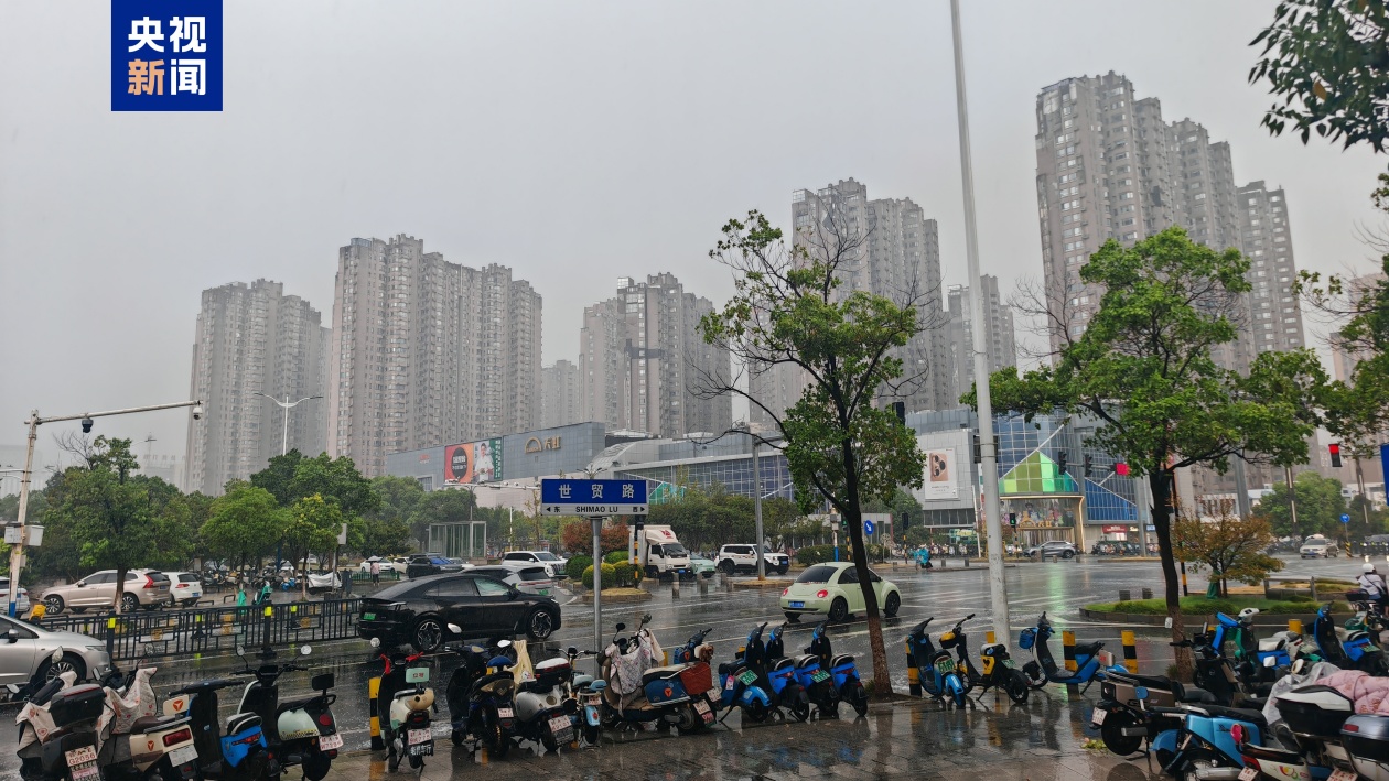 江西发布雷电和大风双黄色预警