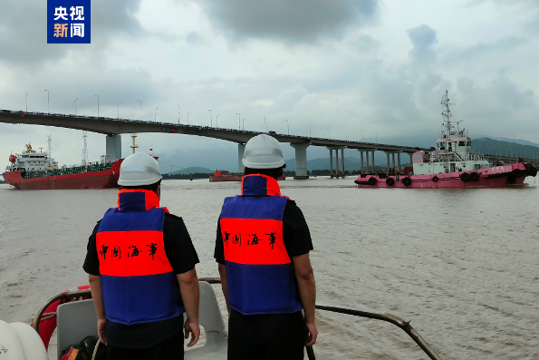 浙南海域防台应急响应升至Ⅱ级 温州、台州水域所有航线停航