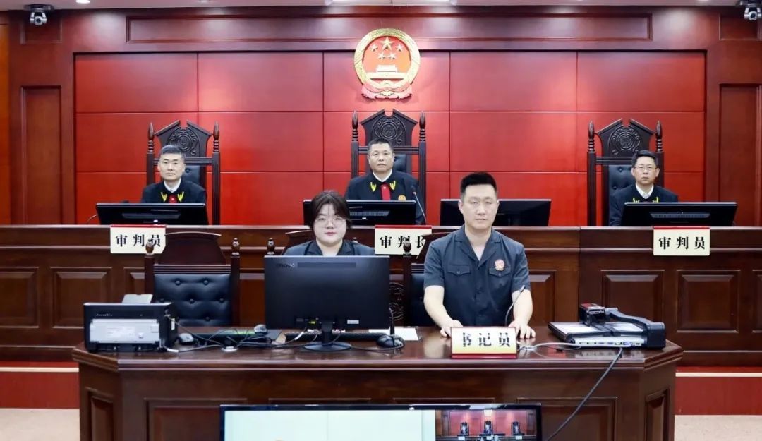 中国财经出版传媒集团原党委委员、副总经理宋全安国有公司人员失职、受贿案一审开庭审理