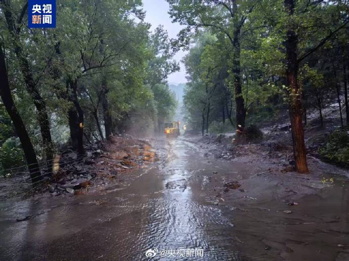 暴雨致险情，北京32条公路封控