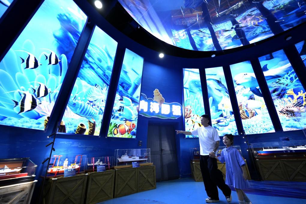 35年探秘深海取得哪些成就？跟着这个展览来了解