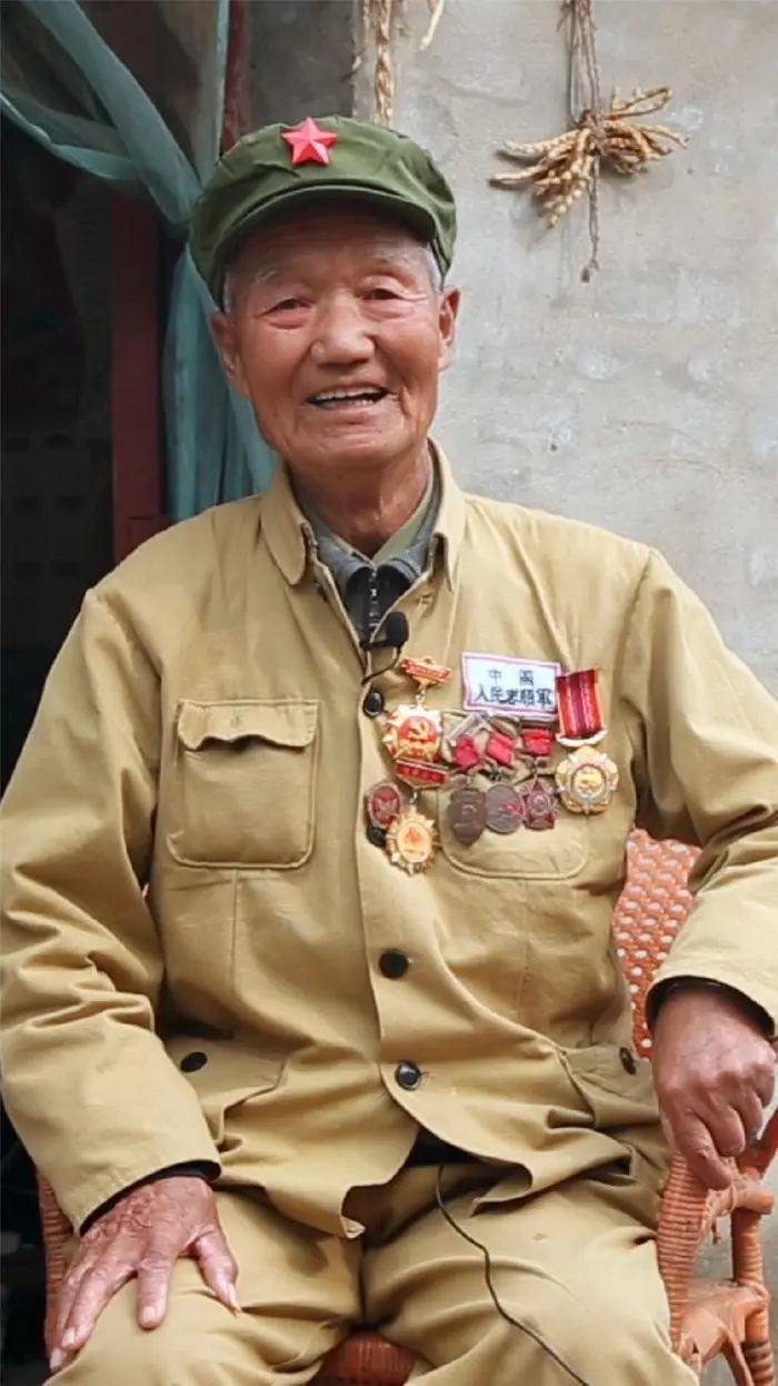 抗美援朝老战士、上甘岭战斗英雄杨万友去世，享年90岁