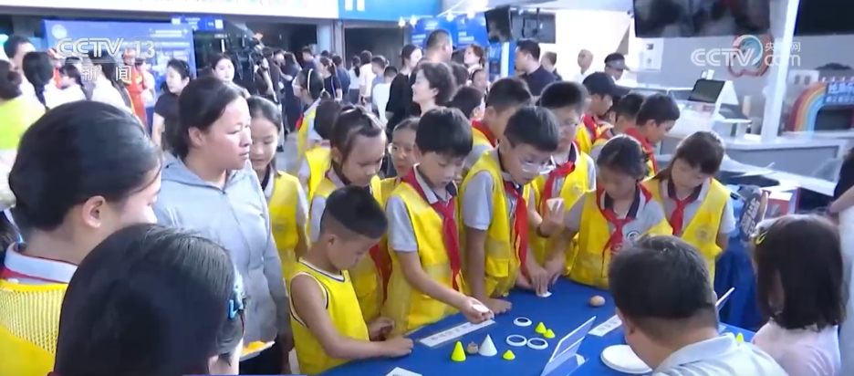 全国科普月 | 点亮少年科创梦想 多地举行多场科普活动让科学触手可及
