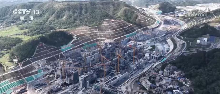 交通基建“加速跑”：上半年交通固定资产投资16474亿元 重大工程进展顺利