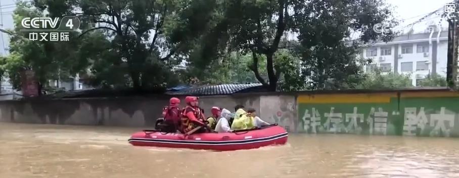 闻“汛”而动，生命至上！多地全力转移安置受灾群众 保障生活需求