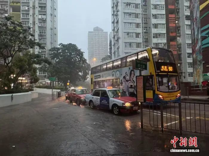 香港：所有学校停课、部分活动暂停