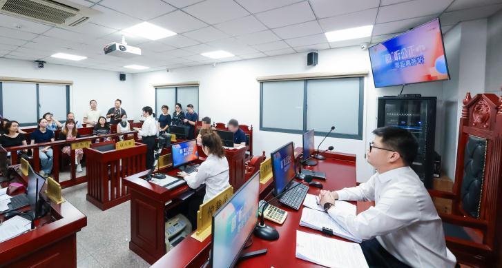 上海全市216个街镇乡已实现基层调解组织100%覆盖