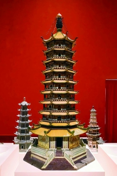 江苏南京：珍贵大报恩寺琉璃塔模型将归“故里”