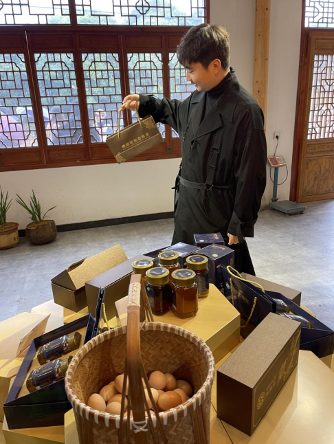 高质量发展调研行丨浙江丽水遂昌：“共富工坊”里的95后小伙