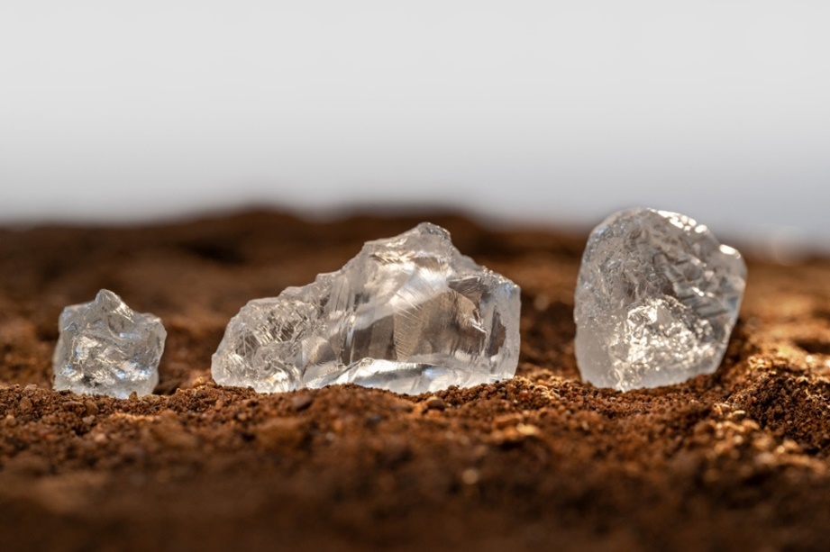 勘探新突破！戴比尔斯集团与Endiama在安哥拉发现新金伯利岩矿区