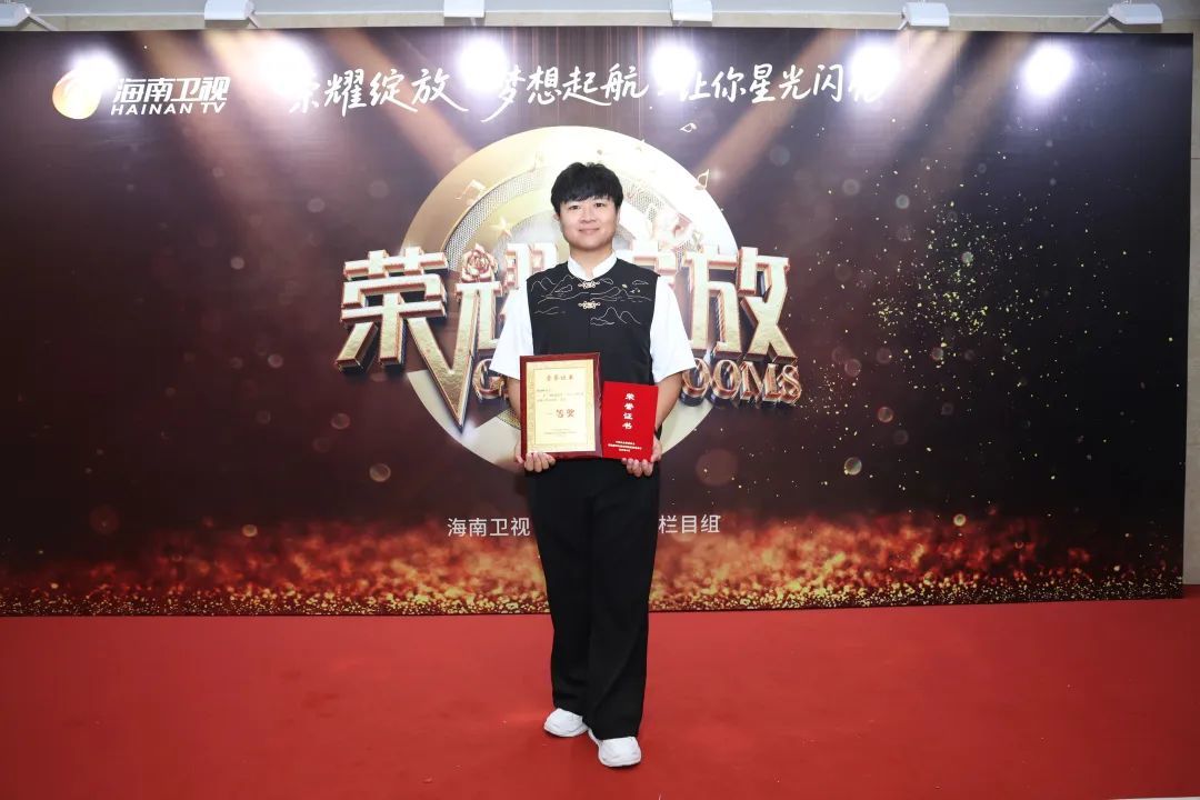 文润克州 | 原创歌曲《礼遇阿图什》《无悔》赏析
