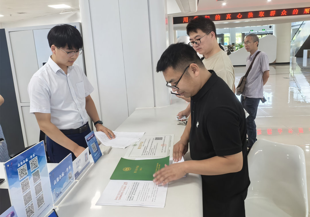 郑州航空港区推出“两评多证”集成审批试点改革