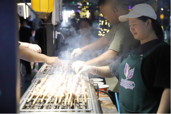 北京平谷夜生活“热”起来