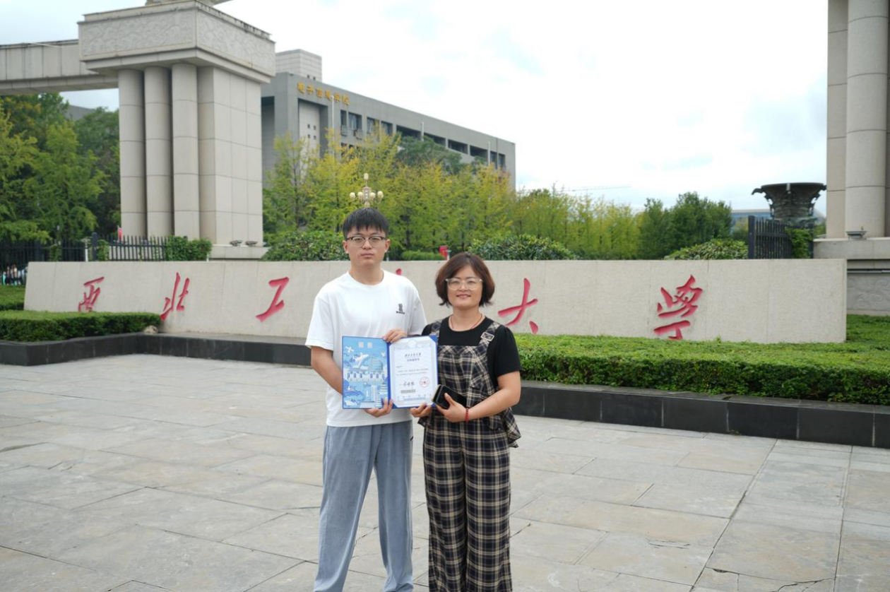 货拉拉助力司机子女教育,护航“车轮上”的未来