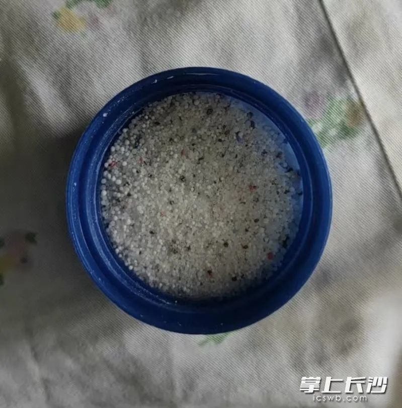 心疼！1岁半女童把管道疏通剂放进嘴巴，住进ICU！