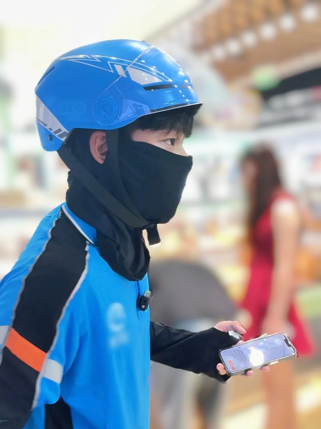 网友：我的外卖，可能是未来战机飞行员送的！
