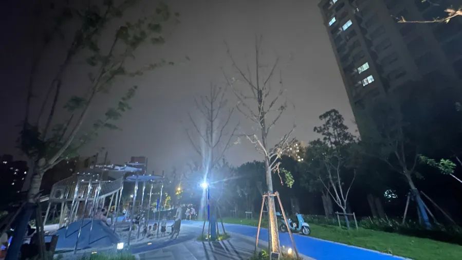 上海一24小时公园变“尖叫乐园”，居民崩溃：关窗也挡不住魔音穿耳！