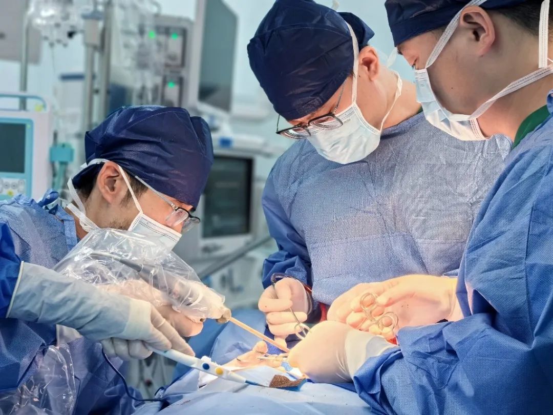 洗了次澡，确诊癌症？杭州女子：以为只是小小咽炎，没想到……