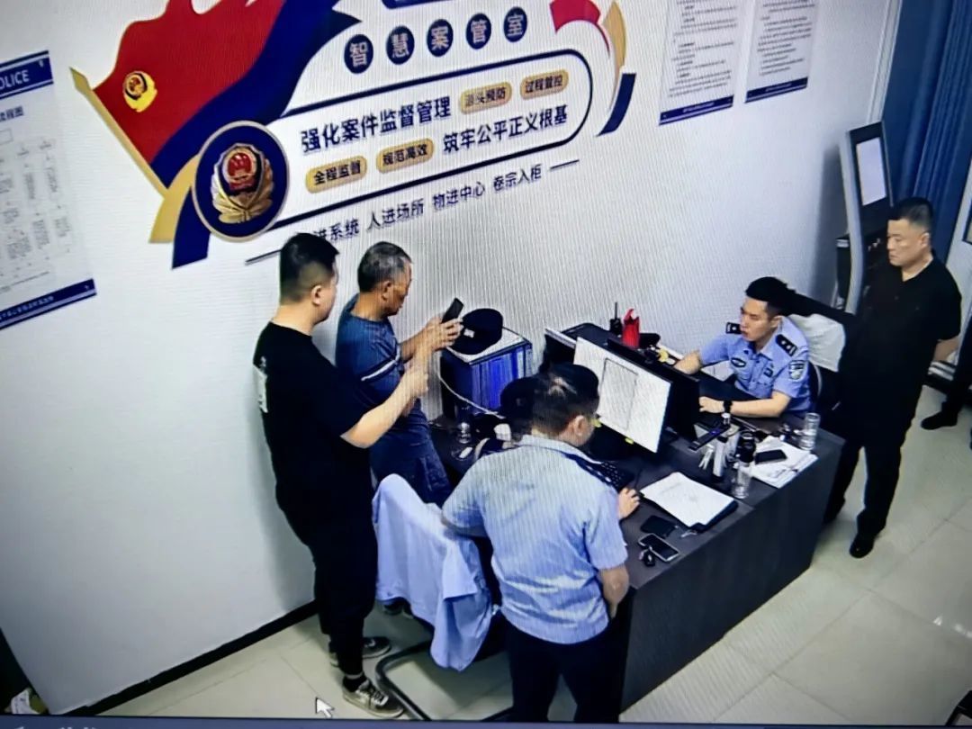 生死7分钟！老人89万购房款命悬一线，这场反诈“时速战”太惊险