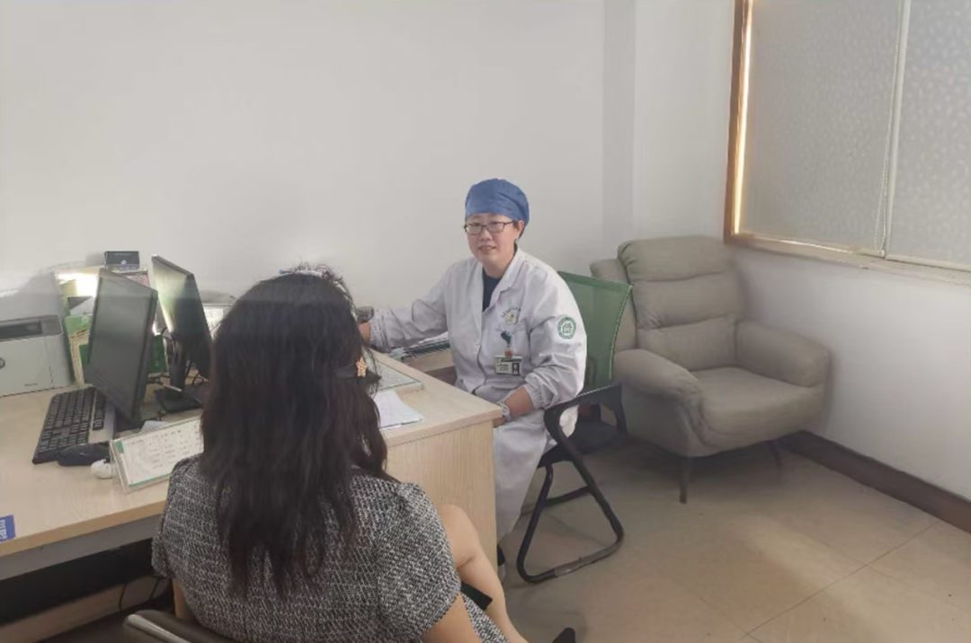 杭州女子头痛“像套紧箍咒”，检查却正常？医生：真不是在装病