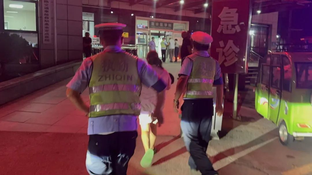 情况紧急！泰安一儿童误吞水银！交警护送及时送医……