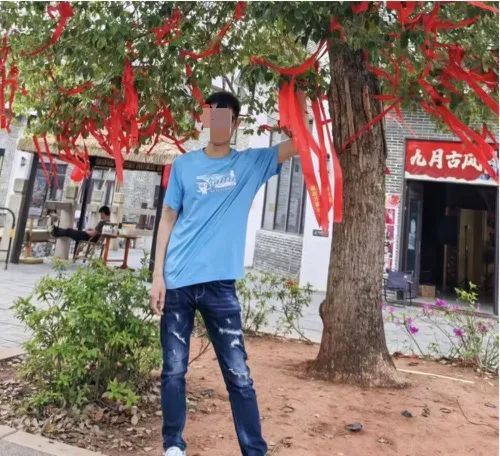 广东一家3口在广西被海浪卷走2人获救 ，家属最新回应：父亲遗体被发现，哥哥在ICU还不知情